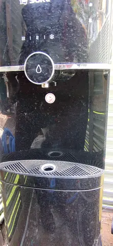 SURE water bottom loading dispenser