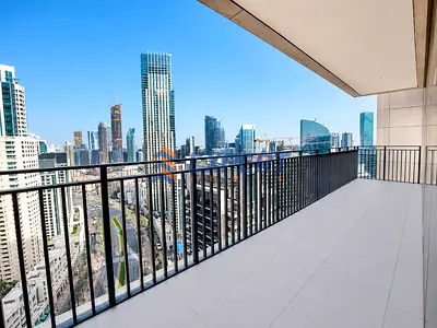 Cozy and High Floor | Furnished | Downtown View