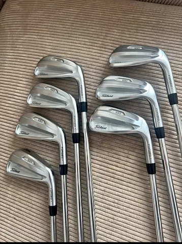 Titleist T100 with Project X shafts 2023 model