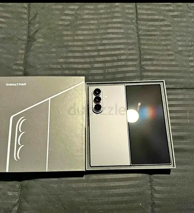 Samsung Galaxy Z Fold 7-512GB Silver (Good Condition)