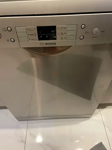 Bosch Dishwasher + 84 Tabs