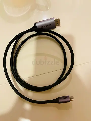 USB-C to DisplayPort