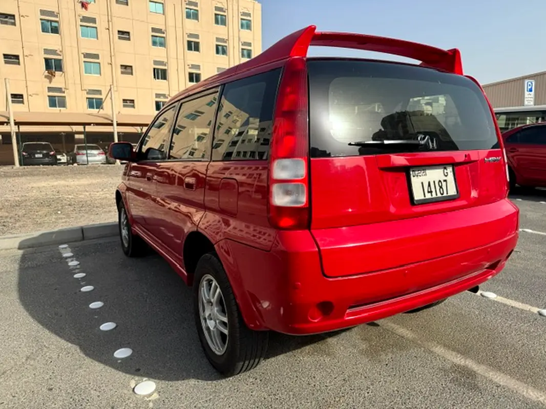 Honda HR-V 2005 — photo 1 of 15