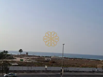 Sea view studio with parking