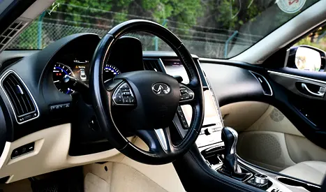 صورة 15 لـ 2017 Infiniti Q50