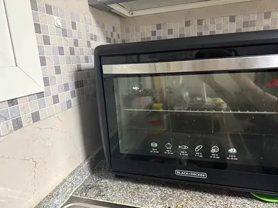 Black+Decker Countertop Oven - Good Working Condition