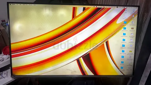 Samsung 40” LCD TV