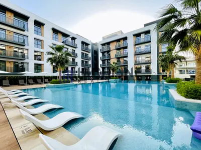 Direct Pool View | Best layout | Bright |Clubhouse