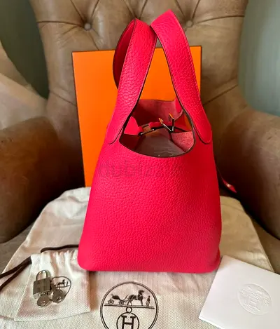 Hermès Picotin 18  Bag - Pink