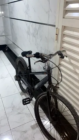 Cycle black