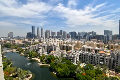 Upgraded High Floor 1 Bed | Balcony & Water Views