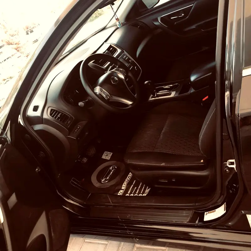 Nissan Altima 2016 — photo 1 of 6