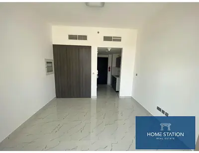 MODERN LIVING / QUIET AND ACCESSIBLE LOCATION / READY TO MOVE