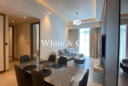 Bright | Open Layout | Modern | Study