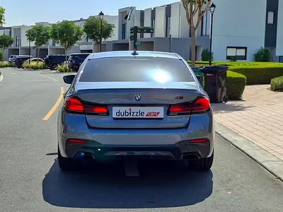 2022 BMW 5-SERIES photo 7