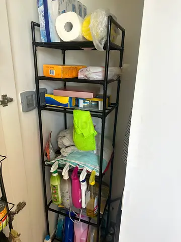 Storage rack