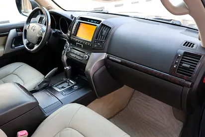 2011 Toyota LAND CRUISER 照片 14