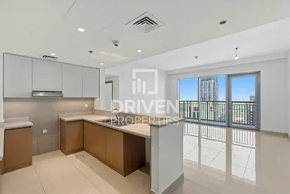 Spacious Layout | High Floor | Prime DCH Living
