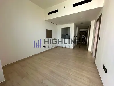 Large Layout 1BR | Community View | High Floor