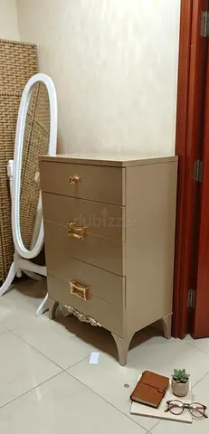 Beige 4-Drawer Bedside Chest with Gold Handles