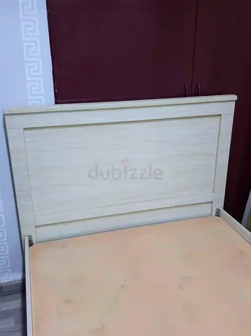 Classic XL Wooden Bed Frame with headboard - light wood finish