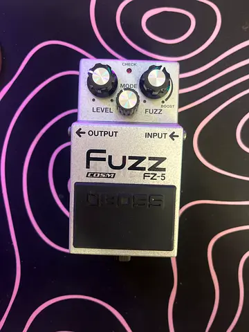 Boss Fuzz Pedal (FZ-5)