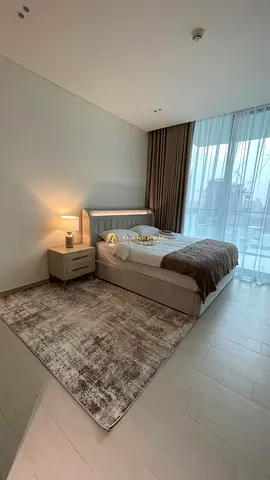 Elegant Studio | Fully Furnished | Vacant