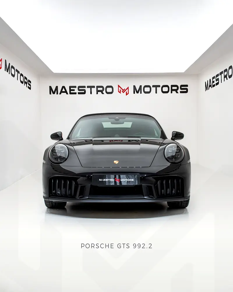 Porsche 911 2025 — photo 1 of 15