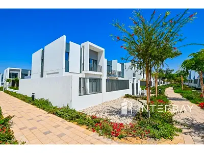 Single Row 4BR Villa | La Rosa 3 | Dubai Land
