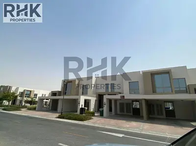 Maid Plus Study | Vacant Now | Landscaped