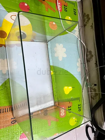Glass Aquarium Tank 60x30x30 cm - Clean, with some  Accessories