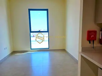 High Floor | Prime Location | Ready To Move
