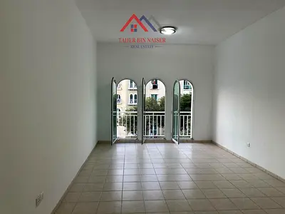 XXL LAYOUT LARGE STUDIO BALCONY FOR SALE