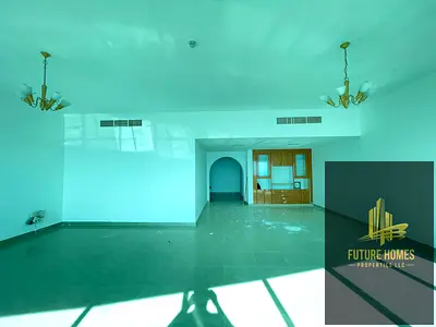 Luxury 3bhk with free parking with maid room with balcony on prime location