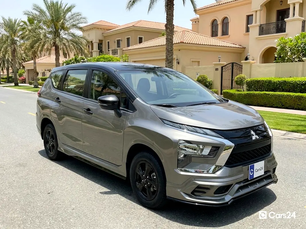 Mitsubishi Xpander 2024 — photo 1 of 13