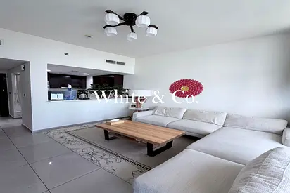 Fully Furnished | High Floor | Stylish