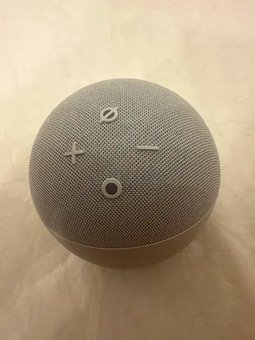 Amazon Echo Dot (5th Gen) Smart Bluetooth Speaker - Alexa white Grey (Good Condition)