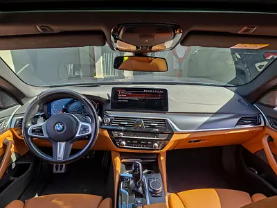 2022 BMW 5-SERIES photo 9