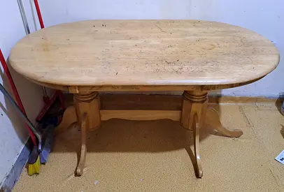 Wooden Dining Table With 4 Chairs — Good Condition