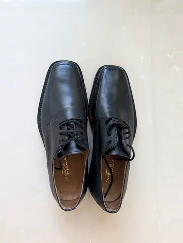 Black Leather Shoes RARELY WORN EU 41.5