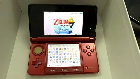 Nintendo 3ds flame red 128gb With charger