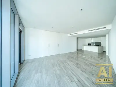 Vacant | Unique 3 Bedroom Layout | High Floor