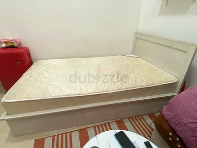 Bed and mattress for sale ( Home centre)