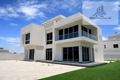 Bright Villa | Garden Area | Covered Parking
