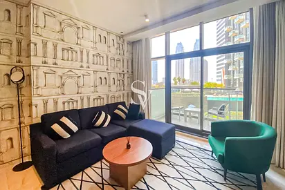 FULLY FURNISHED | LUXURIOUS | PRIME LOCATION
