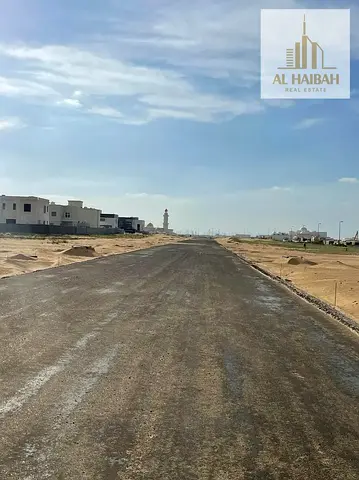 فرصة مميزة لامتلاك أرض سكنية في منطقة الحوشي الراقية – موقع هادئ ومثالي لبناء فيلا مميزة