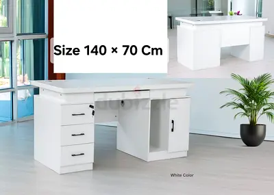 Brand New 140 Cm Office Table