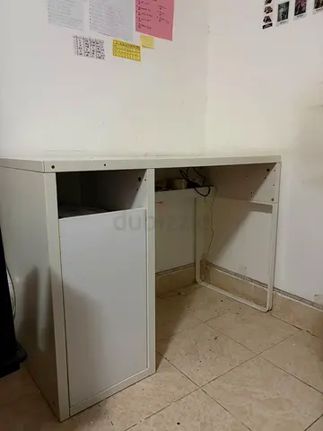 Simple White Study Desk with Storage Cabinet