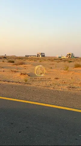 للبيع ارض سكنيه في منطقه  روضه القرط مساحه 20,000 قدم مربع  موقع مميز جدا زاويه على شارعين 36 متر على الحديقه مباشر