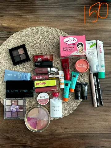 Make up bundle